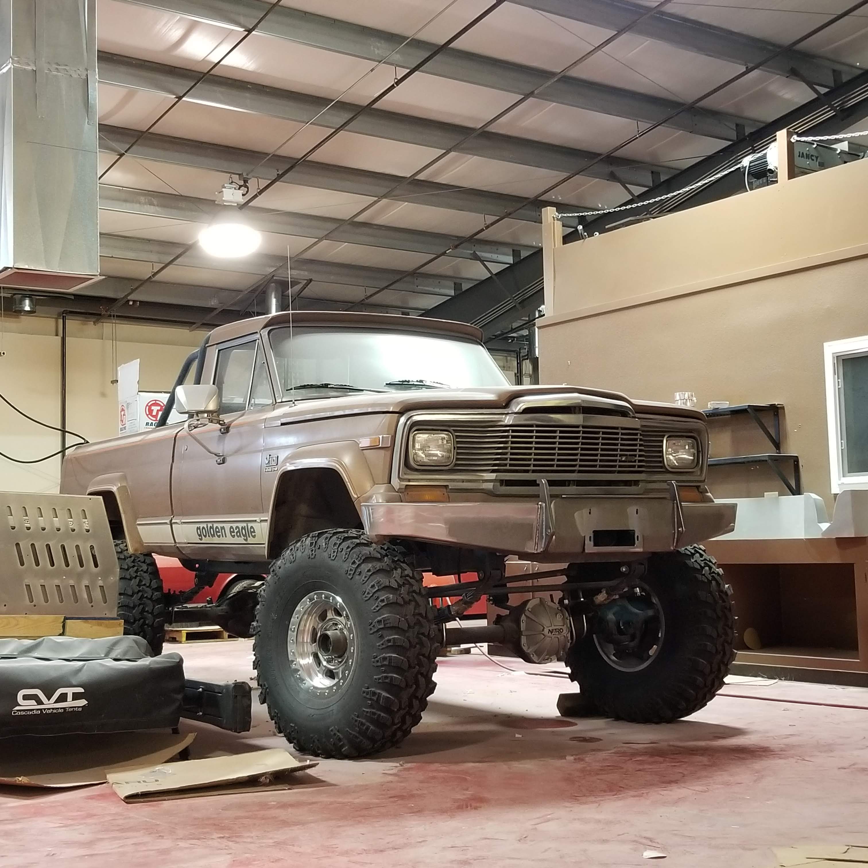 Vintage Series No Grill : Buckstop Truckware